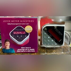 Joyce Meyer Ministries Daily Encouragement Audio Cube in Box~Tested